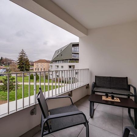 Le 305 - T3 With Garage And Beautiful Terrace Villa Annecy Bagian luar foto