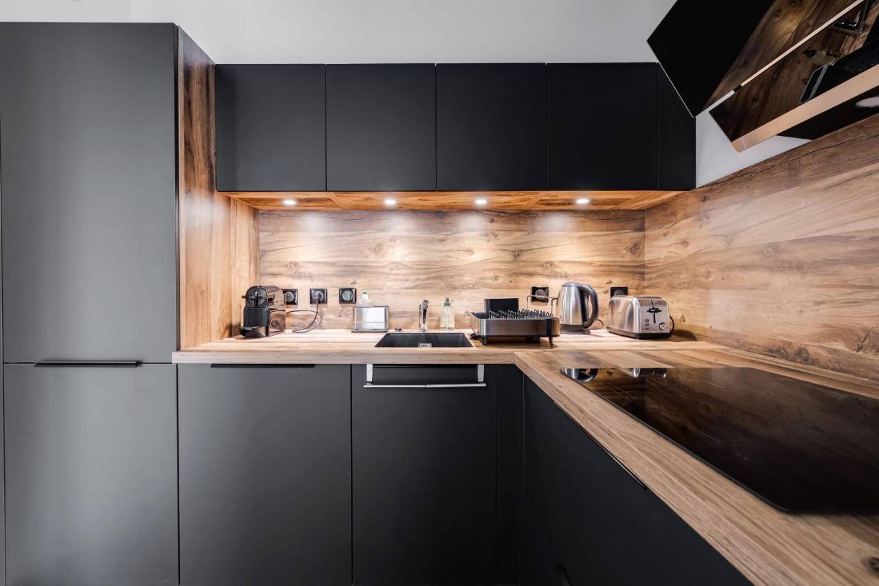 Le 305 - T3 With Garage And Beautiful Terrace Villa Annecy Bagian luar foto