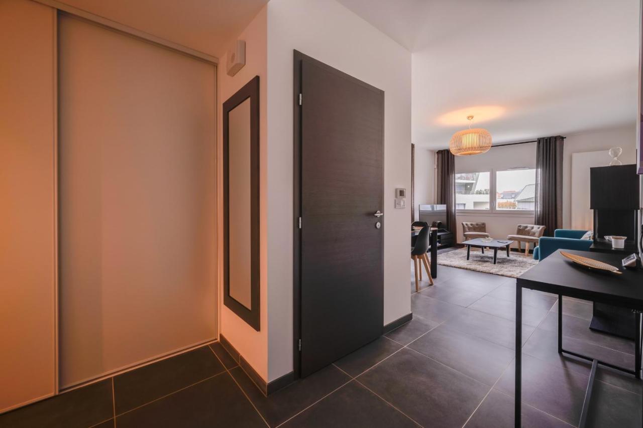 Le 305 - T3 With Garage And Beautiful Terrace Villa Annecy Bagian luar foto